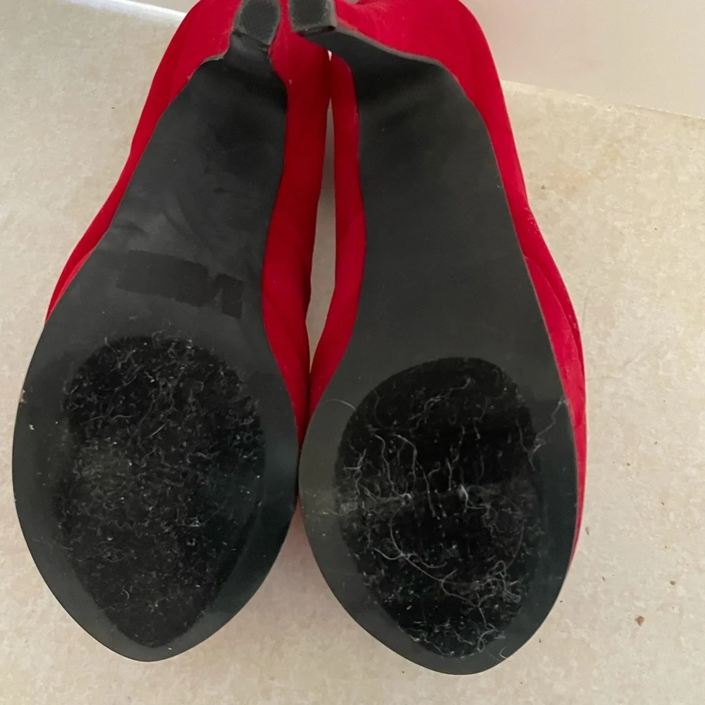 Qupid velvet platform stilettos Valentines ❤️🔥 - Picture 4 of 8